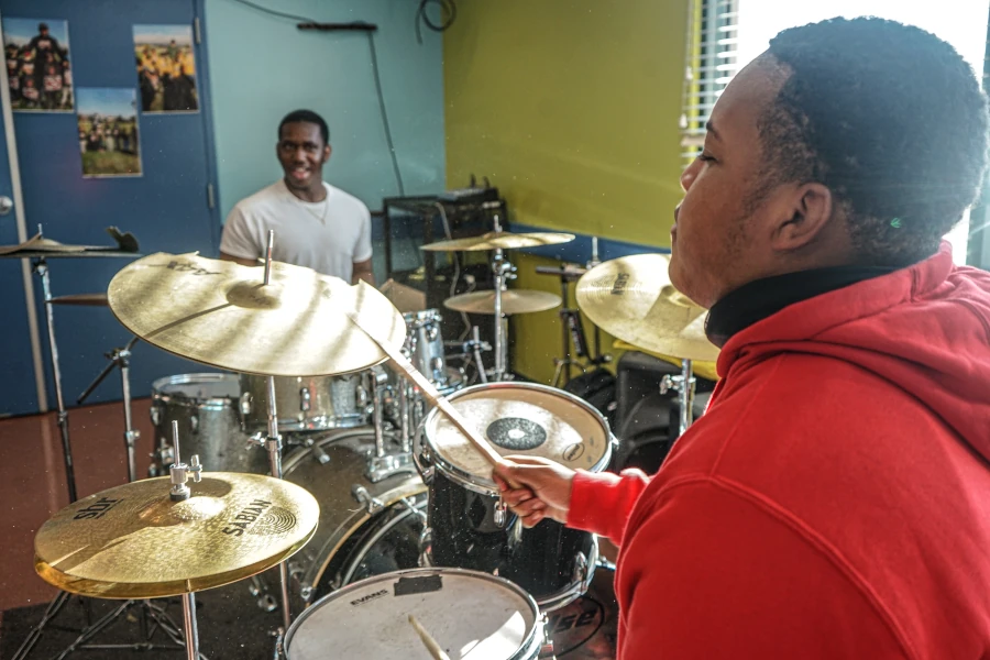 Kids playing drums